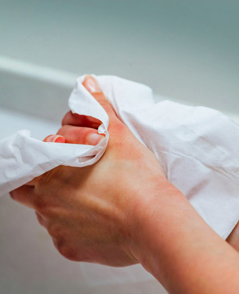 guantes-de-nitrilo-guayaquil-servilletas-de-papel