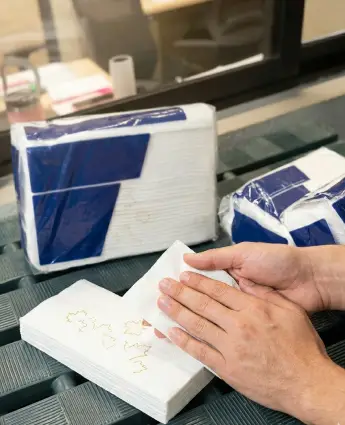 guantes-de-nitrilo-guayaquil-toallas-de-papel